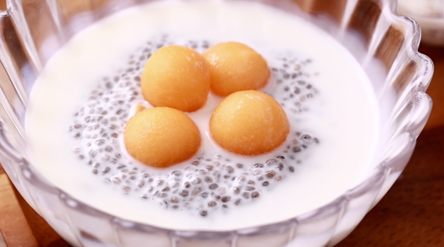 เมล็ดเจียแคนตาลูปนมสด อร่อยง่ายได้สุขภาพ